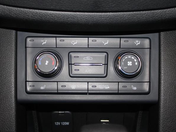 FAW Besturn X40 I с пробегом 2021 года, цена 1 339 900 рублей, 53554 км, внедорожник, Автокод Объявления