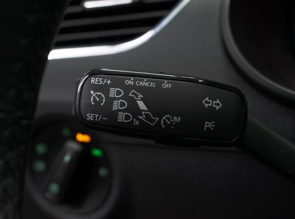 Skoda Octavia III (A7) Рестайлинг с пробегом 2018 года, цена 2 198 000 рублей, 108608 км, лифтбек, Автокод Объявления