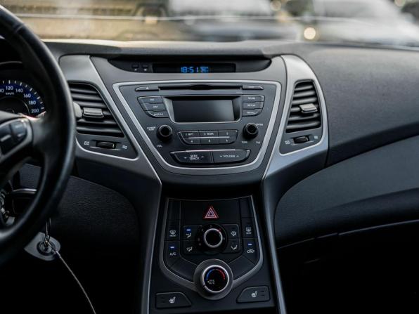 Hyundai Elantra V (MD) Рестайлинг с пробегом 2015 года, цена 957 000 рублей, 189840 км, седан, Автокод Объявления