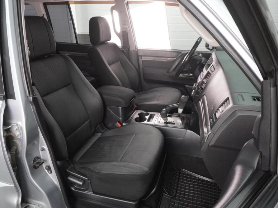 Mitsubishi Pajero IV Рестайлинг 1 Воронеж  - изображение 8