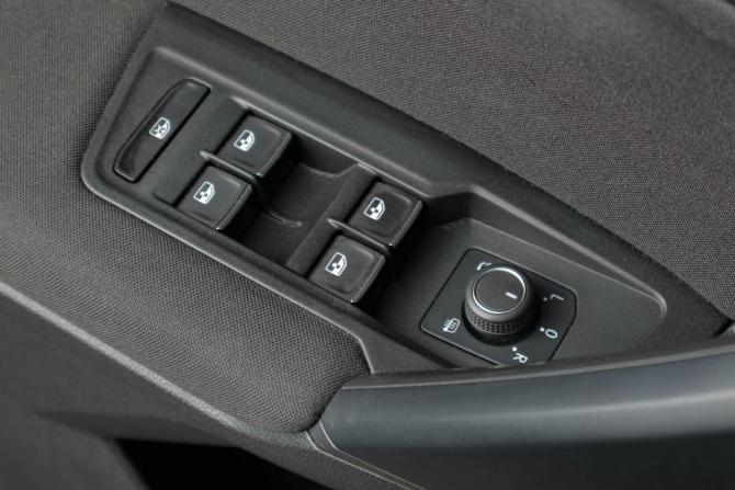 Volkswagen Tiguan II с пробегом 2019 года, цена 2 819 000 рублей, 53300 км, внедорожник, Автокод Объявления