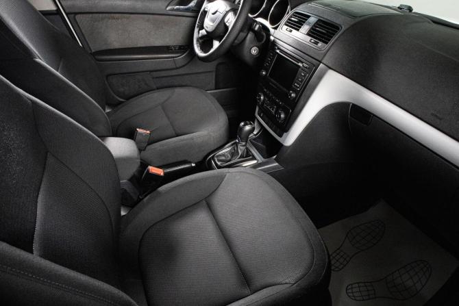 Skoda Yeti I с пробегом 2013 года, цена 924 000 рублей, 162000 км, внедорожник, Автокод Объявления
