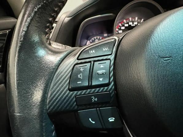 Mazda 3 III (BM) с пробегом 2014 года, цена 1 249 000 рублей, 171854 км, седан, Автокод Объявления