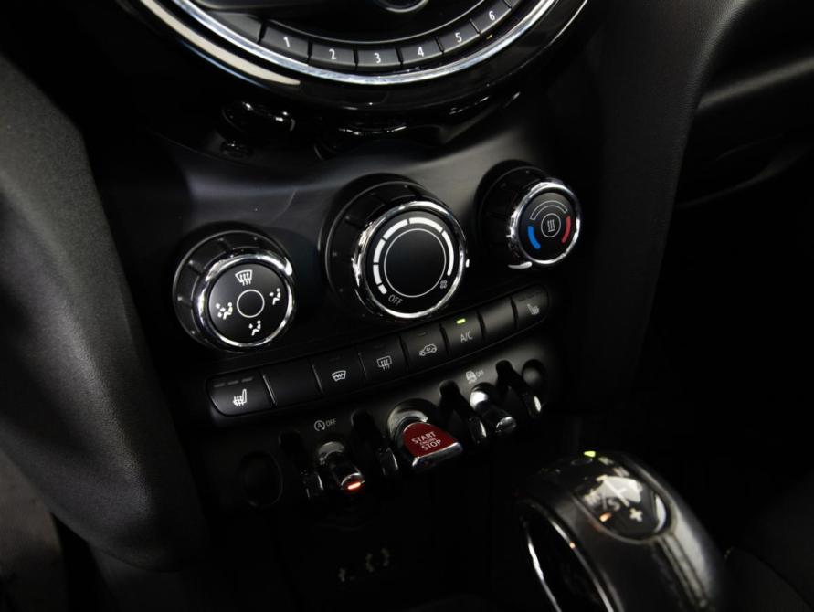 Mini Hatch III (F55/F56) Санкт-Петербург  - изображение 17