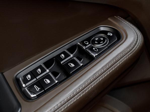 Porsche Macan I с пробегом 2015 года, цена 2 695 000 рублей, 132462 км, внедорожник, Автокод Объявления
