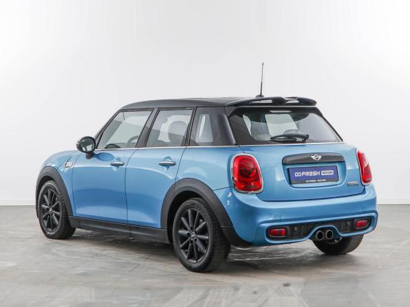 Mini Hatch III (F55/F56) с пробегом 2016 года, цена 2 085 055 рублей, 103867 км, хэтчбек, Автокод Объявления