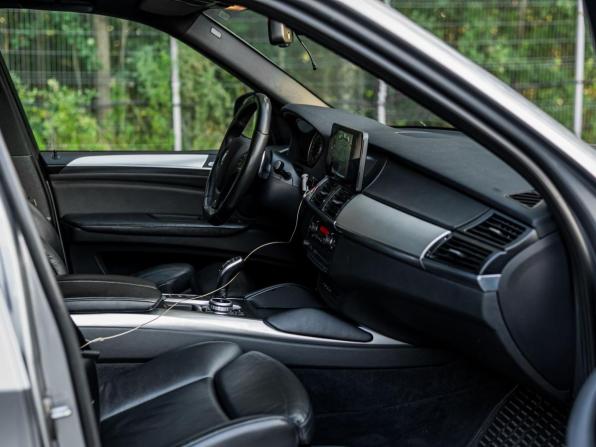 BMW X5 II (E70) Рестайлинг с пробегом 2013 года, цена 1 739 000 рублей, 298707 км, внедорожник, Автокод Объявления