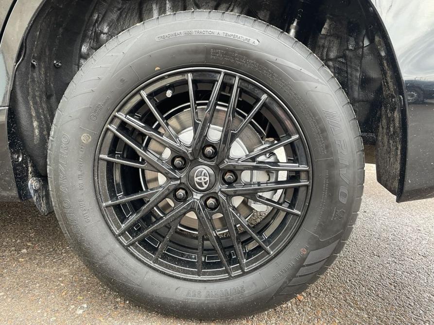 Toyota Voxy III (R80) Рестайлинг Стерлитамак  - изображение 14