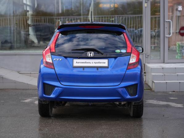 Honda Fit III Рестайлинг с пробегом 2017 года, цена 1 155 000 рублей, 81419 км, хэтчбек, Автокод Объявления