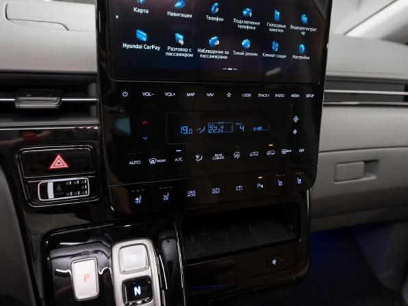Hyundai Staria I с пробегом 2024 года, цена 6 200 000 рублей, 35945 км, минивэн, Автокод Объявления