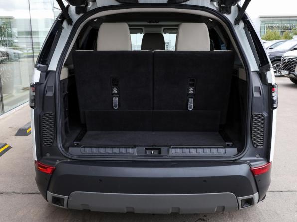 Land Rover Discovery V с пробегом 2018 года, цена 3 149 000 рублей, 118004 км, внедорожник, Автокод Объявления