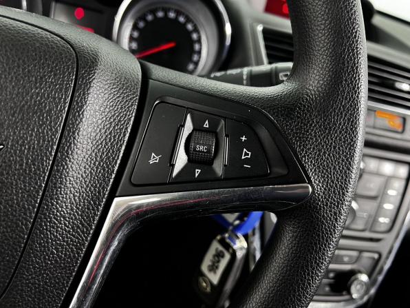 Opel Mokka I с пробегом 2014 года, цена 1 190 000 рублей, 86652 км, внедорожник, Автокод Объявления