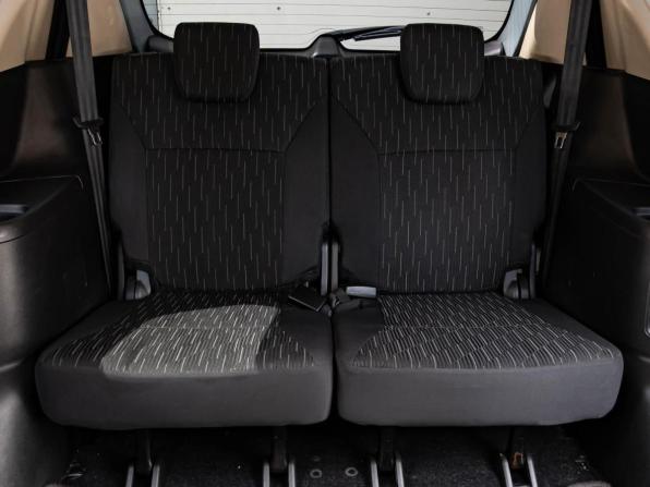 Suzuki Ertiga II с пробегом 2022 года, цена 1 875 000 рублей, 69400 км, компактвэн, Автокод Объявления