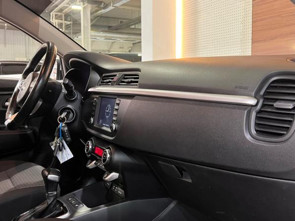 Kia Rio IV с пробегом 2019 года, цена 1 449 990 рублей, 76017 км, седан, Автокод Объявления