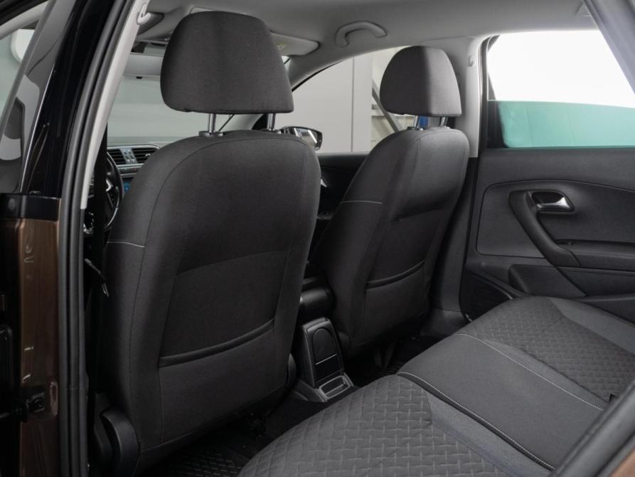Volkswagen Polo V Рестайлинг Тюмень  - изображение 11