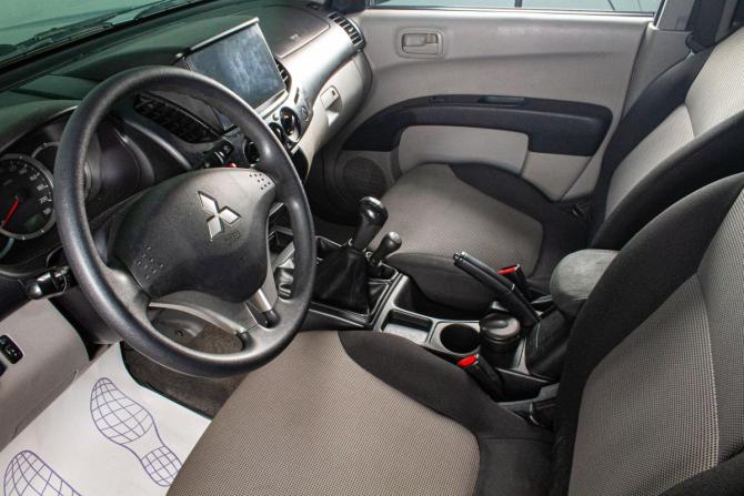 Mitsubishi L200 IV с пробегом 2011 года, цена 1 299 000 рублей, 181000 км, offers.body_type.unknown, Автокод Объявления