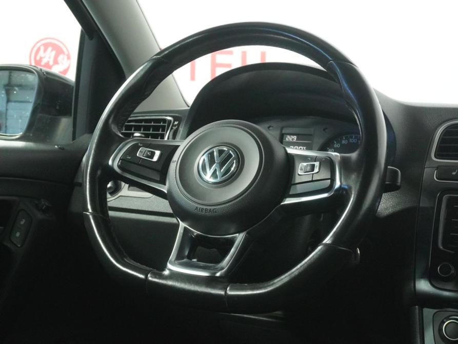Volkswagen Polo V Рестайлинг Вологда  - изображение 13