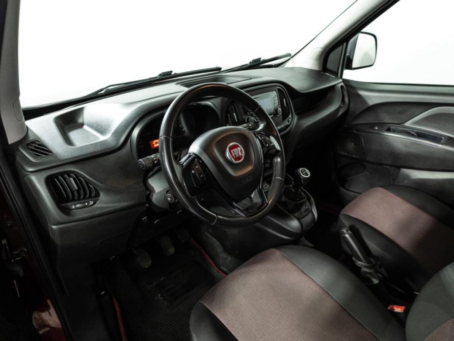 Fiat Doblo II Рестайлинг Санкт-Петербург  - изображение 12