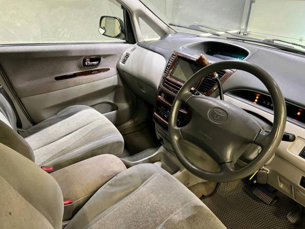 Toyota Nadia с пробегом 2000 года, цена 499 000 рублей, 261139 км, компактвэн, Автокод Объявления