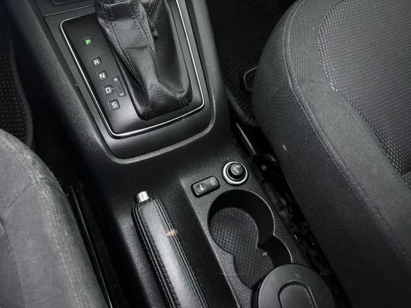 Skoda Yeti I с пробегом 2013 года, цена 900 000 рублей, 244000 км, внедорожник, Автокод Объявления