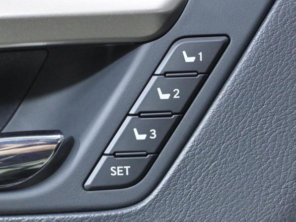 Lexus RX IV Рестайлинг с пробегом 2022 года, цена 5 950 000 рублей, 57000 км, внедорожник, Автокод Объявления