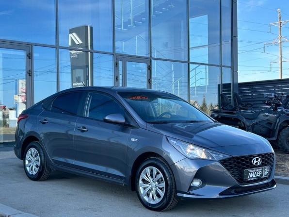 Hyundai Solaris II Рестайлинг с пробегом 2021 года, цена 1 390 000 рублей, 152809 км, седан, Автокод Объявления