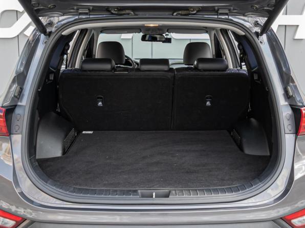 Hyundai Santa Fe IV с пробегом 2019 года, цена 3 190 000 рублей, 122376 км, внедорожник, Автокод Объявления