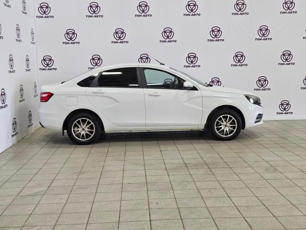 Lada (ВАЗ) Vesta I с пробегом 2018 года, цена 895 000 рублей, 86103 км, седан, Автокод Объявления