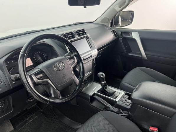Toyota Land Cruiser Prado 150 Series Рестайлинг 2 с пробегом 2019 года, цена 4 600 000 рублей, 81400 км, внедорожник, Автокод Объявления