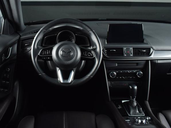 Mazda CX-4 I Рестайлинг с пробегом 2023 года, цена 3 129 995 рублей, 8832 км, внедорожник, Автокод Объявления