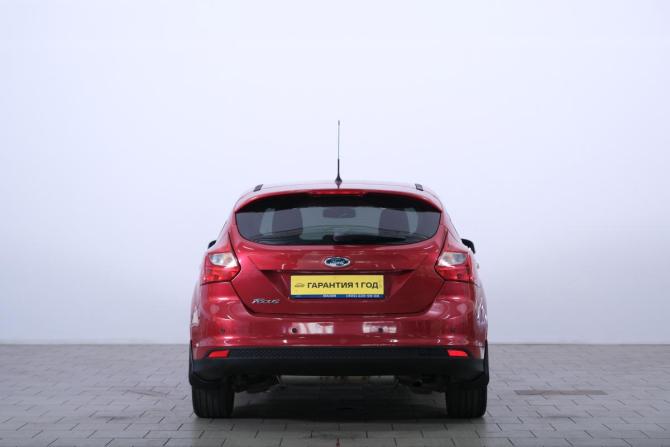Ford Focus III с пробегом 2011 года, цена 849 000 рублей, 175000 км, хэтчбек, Автокод Объявления