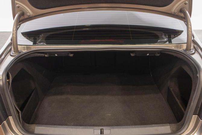 Volkswagen Passat B7 с пробегом 2011 года, цена 849 000 рублей, 262000 км, седан, Автокод Объявления