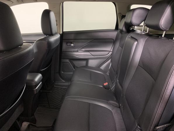 Mitsubishi Outlander III Рестайлинг 2 с пробегом 2016 года, цена 2 075 000 рублей, 84616 км, внедорожник, Автокод Объявления