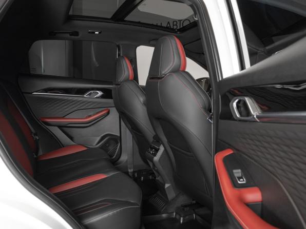 Geely Coolray I Рестайлинг с пробегом 2024 года, цена 2 296 000 рублей, 53873 км, внедорожник, Автокод Объявления