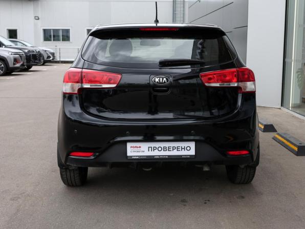 Kia Rio III Рестайлинг с пробегом 2016 года, цена 749 000 рублей, 277236 км, хэтчбек, Автокод Объявления