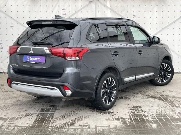 Mitsubishi Outlander III Рестайлинг 3 с пробегом 2021 года, цена 2 450 000 рублей, 122062 км, внедорожник, Автокод Объявления