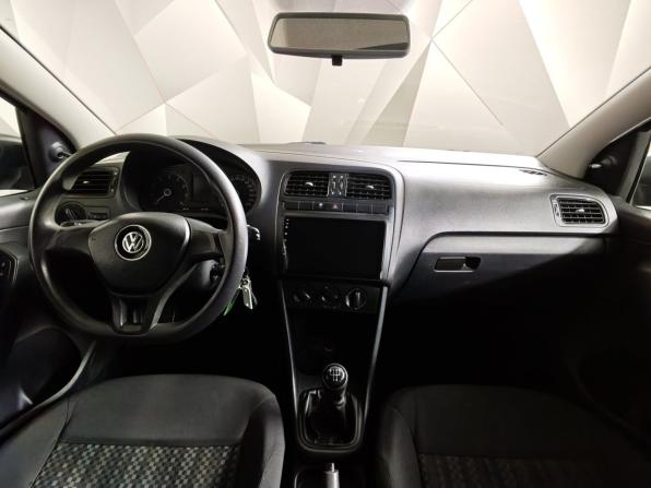 Volkswagen Polo V Рестайлинг с пробегом 2016 года, цена 447 000 рублей, 244313 км, седан, Автокод Объявления