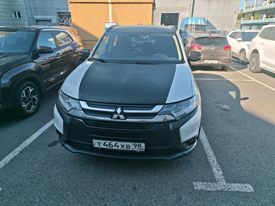 Mitsubishi Outlander III Рестайлинг 2 Санкт-Петербург  - изображение 2