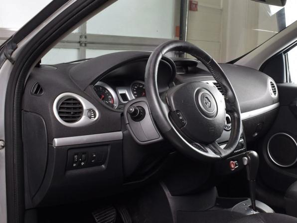 Renault Clio III с пробегом 2006 года, цена 399 995 рублей, 156393 км, хэтчбек, Автокод Объявления