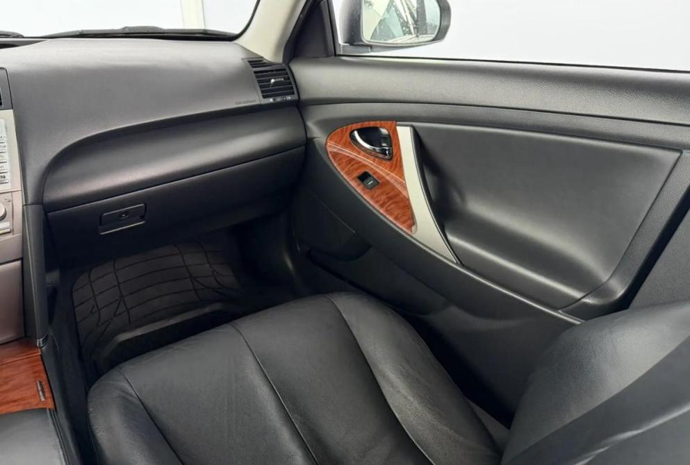 Toyota Camry VI (XV40) Рестайлинг Киров  - изображение 13
