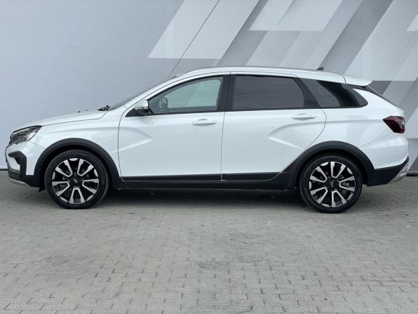 Lada (ВАЗ) Vesta I Рестайлинг (NG) с пробегом 2024 года, цена 1 558 000 рублей, 34567 км, универсал, Автокод Объявления