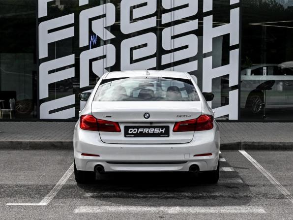 BMW 5 серии VII (G30/G31/G38) с пробегом 2017 года, цена 2 599 000 рублей, 118008 км, седан, Автокод Объявления