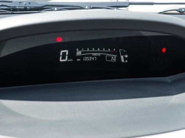 Toyota Yaris II с пробегом 2006 года, цена 776 000 рублей, 135947 км, хэтчбек, Автокод Объявления