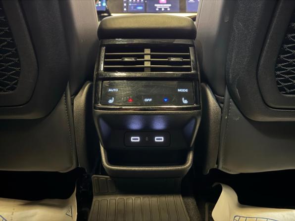 Geely Monjaro I с пробегом 2023 года, цена 3 099 000 рублей, 78000 км, внедорожник, Автокод Объявления