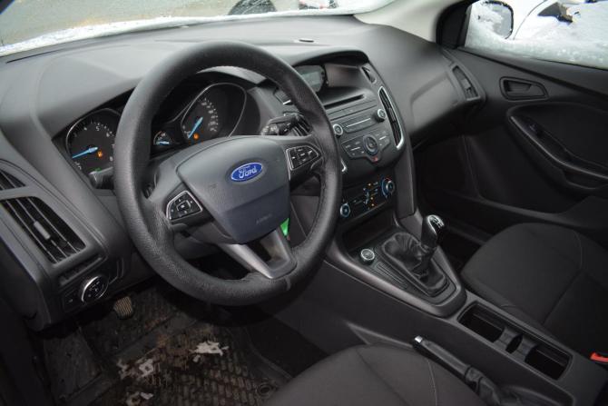 Ford Focus III Рестайлинг с пробегом 2019 года, цена 949 000 рублей, 241000 км, хэтчбек, Автокод Объявления