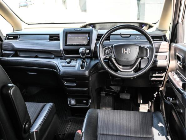 Honda Freed II с пробегом 2019 года, цена 2 049 000 рублей, 102758 км, компактвэн, Автокод Объявления