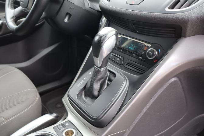 Ford Kuga II с пробегом 2014 года, цена 959 000 рублей, 297000 км, внедорожник, Автокод Объявления