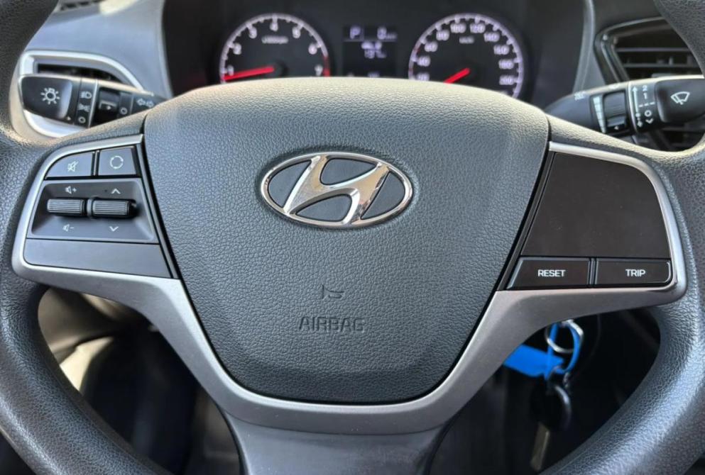 Hyundai Solaris II Саратов  - изображение 19