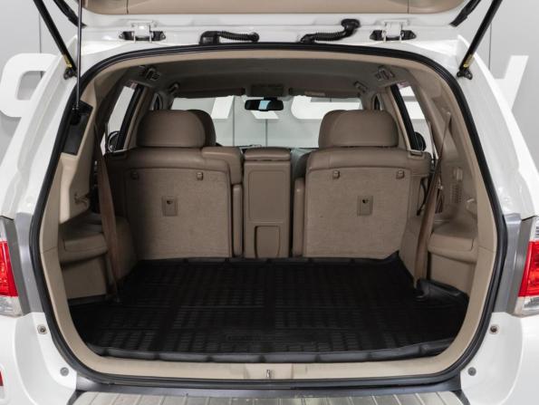 Toyota Highlander II (XU40) Рестайлинг с пробегом 2013 года, цена 2 199 000 рублей, 237455 км, внедорожник, Автокод Объявления