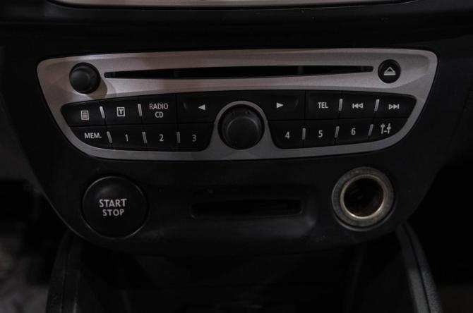 Renault Fluence I с пробегом 2012 года, цена 629 000 рублей, 223000 км, седан, Автокод Объявления